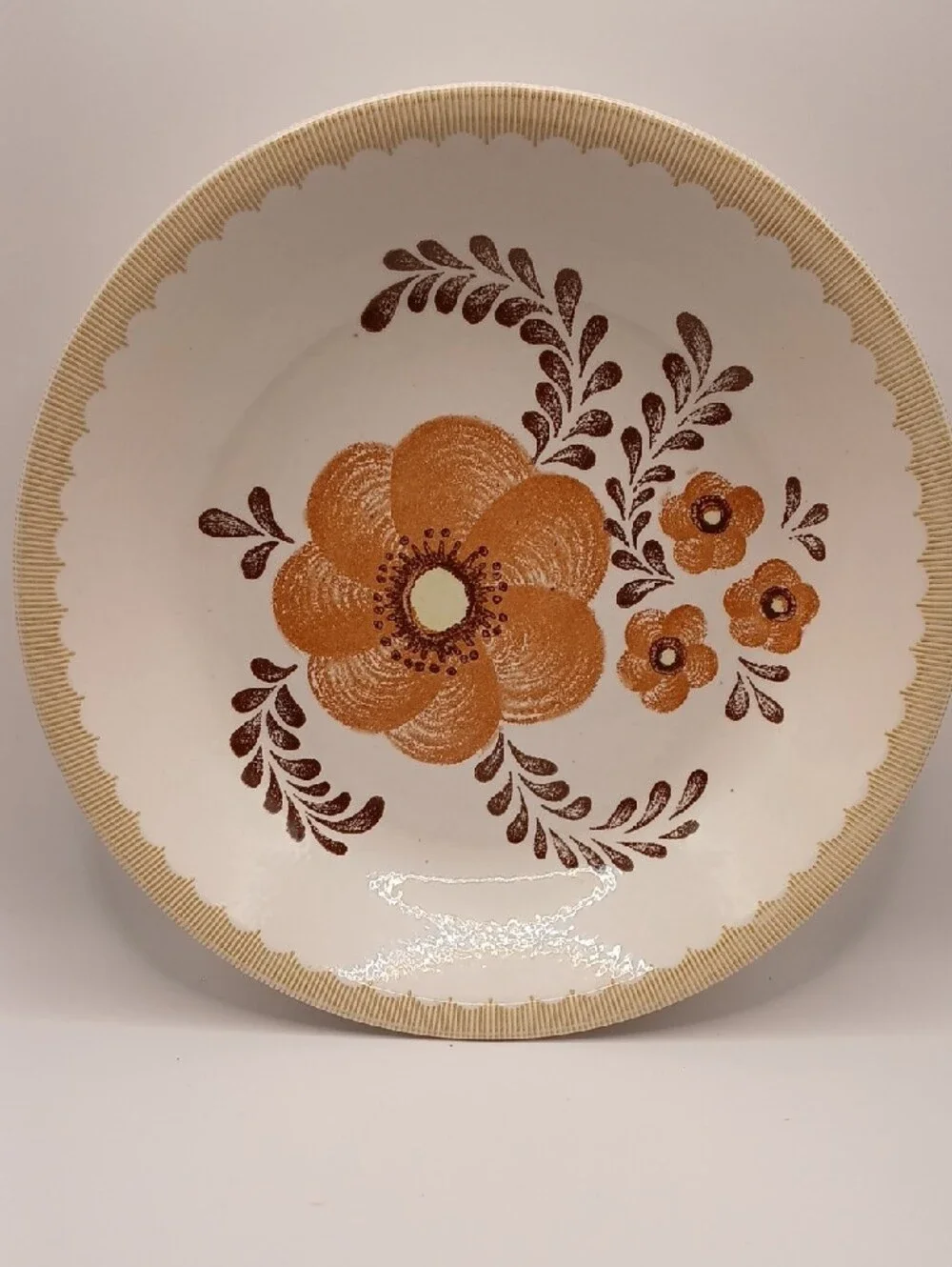 VTG Royal China Jeannette Floral Pie Plate